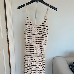 Hollister Beige and Black Patterned Maxi Dress
